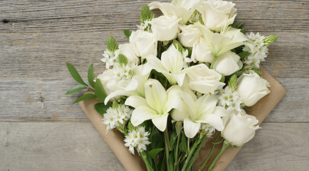 What Are the Most Appropriate Flowers for a Funeral